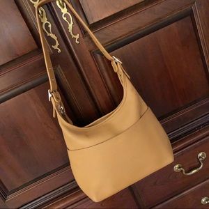 Vintage COACH LEGACY Leather Shoulder Bag 9058